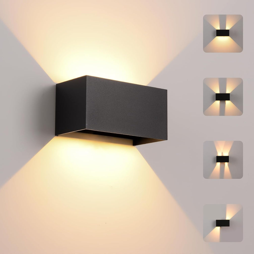 LED Wandleuchte Up & Down schwarz an der Wand mit warmweißem Licht